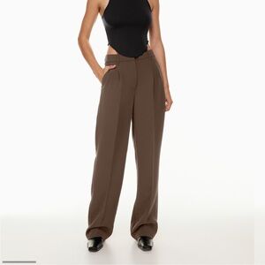 Aritzia effortless pant crepette